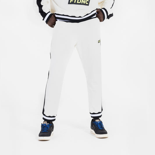 CALÇA MOLETOM LISTRA FTDNC AREIA