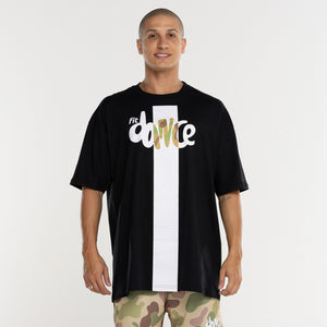 CAMISETA BIG OVERSIZED LINES ESTAMPA BRANCA