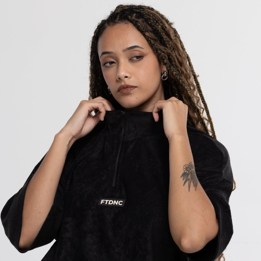 CAMISETA OVERSIZED GOLA ZIPPER FTDNC PRETO