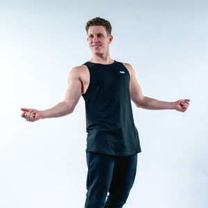 REGATA CANELADA ESSENTIALS PRETO