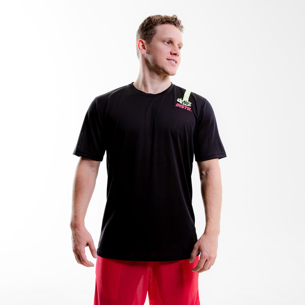 CAMISETA ESTAMPA OMBRO FITDANCE INSTRUCTOR PRETO EST ROSA